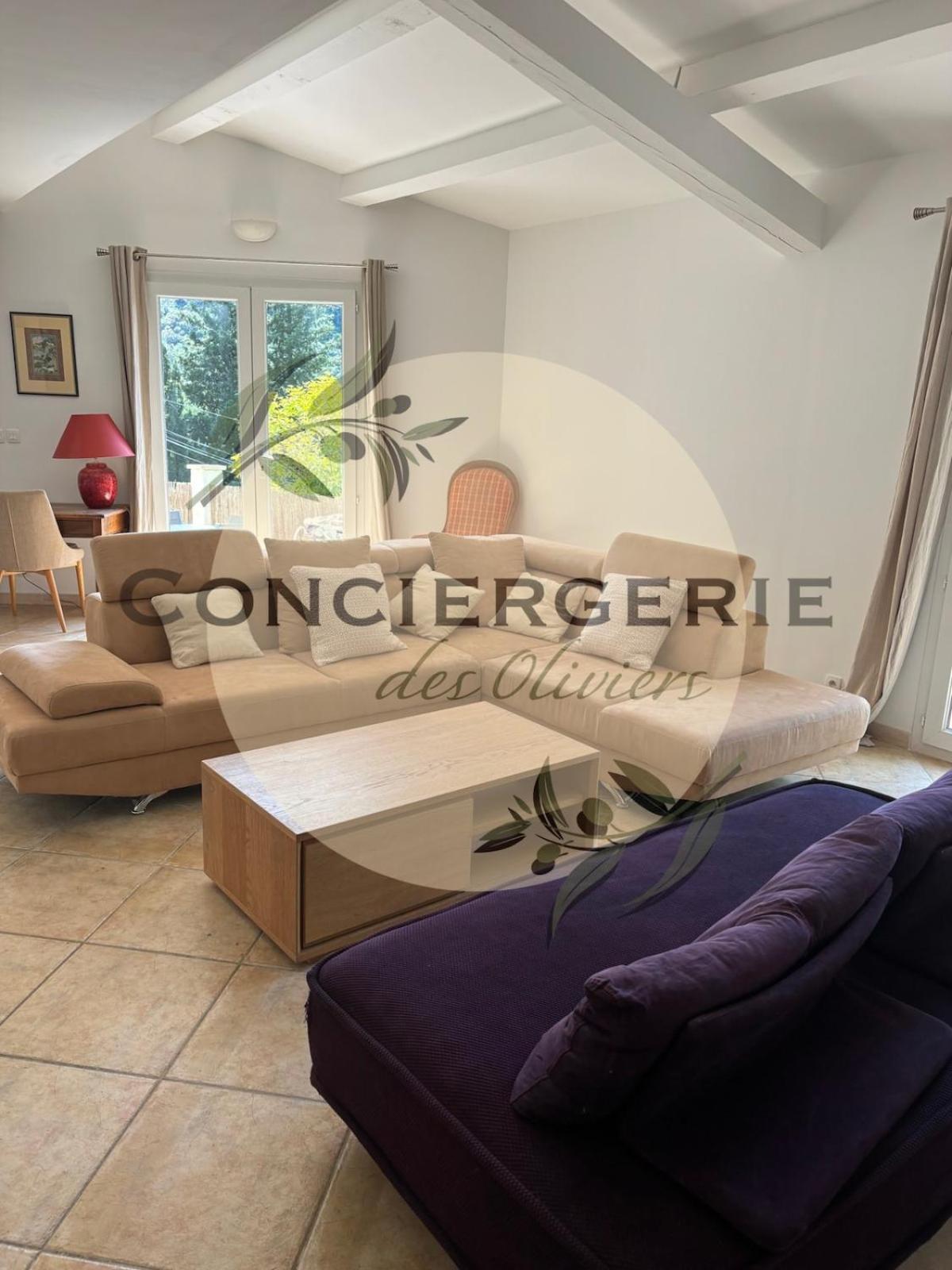 Villa Avec Piscine Belgentier Exterior foto